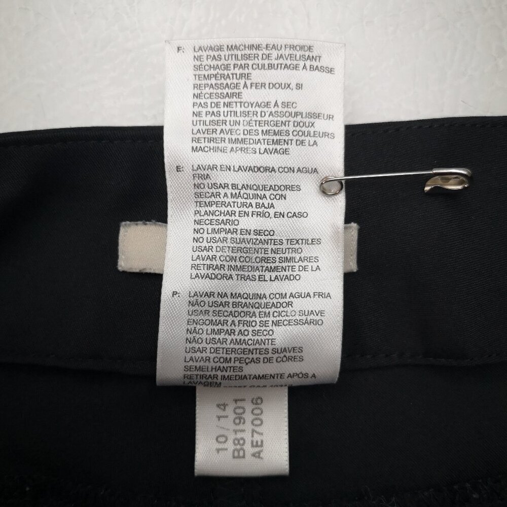 Adidas Brand Ladies Size 8 Black Bermuda Length Active Shorts - Picture 4 of 11